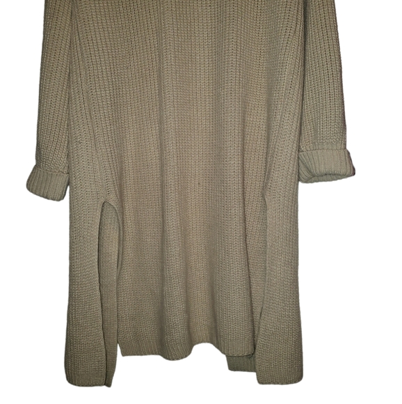 Forver 21 Cardigan Sweater - Picture 9 of 13